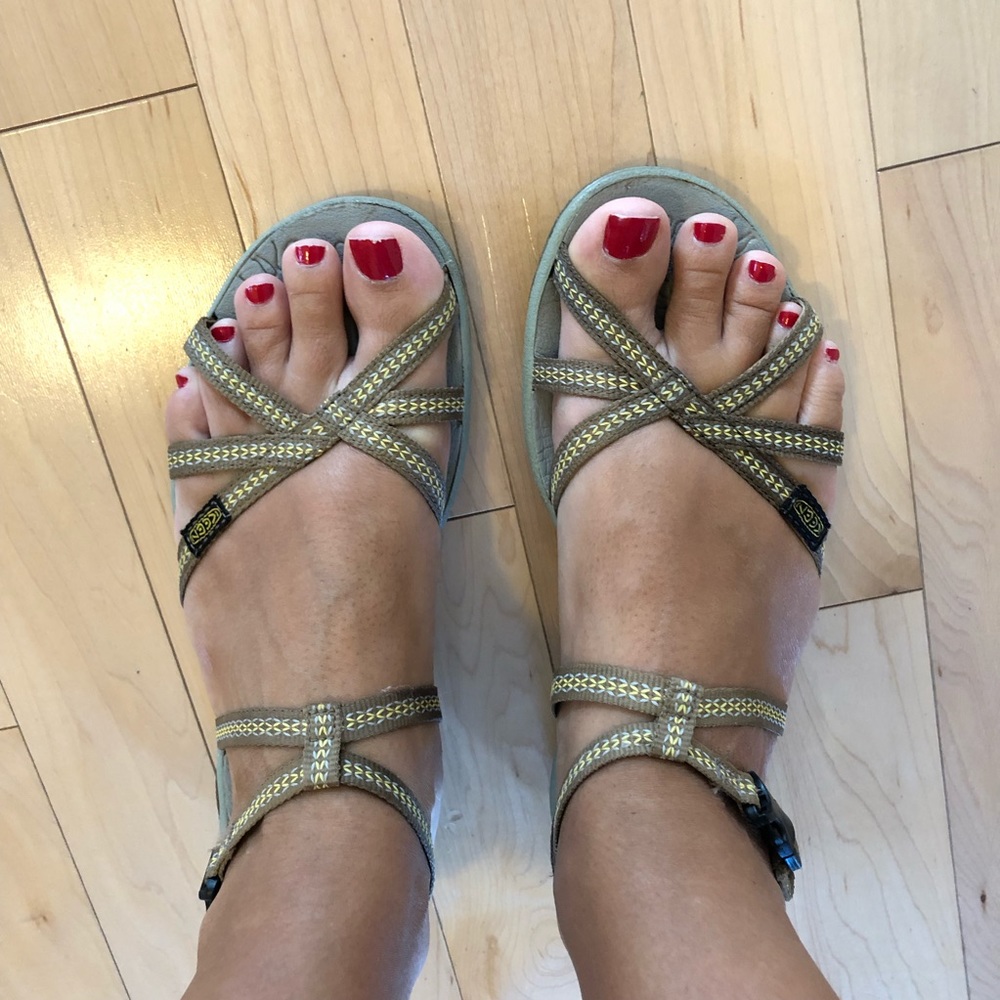 Keen La Paz Sandals Sz 7